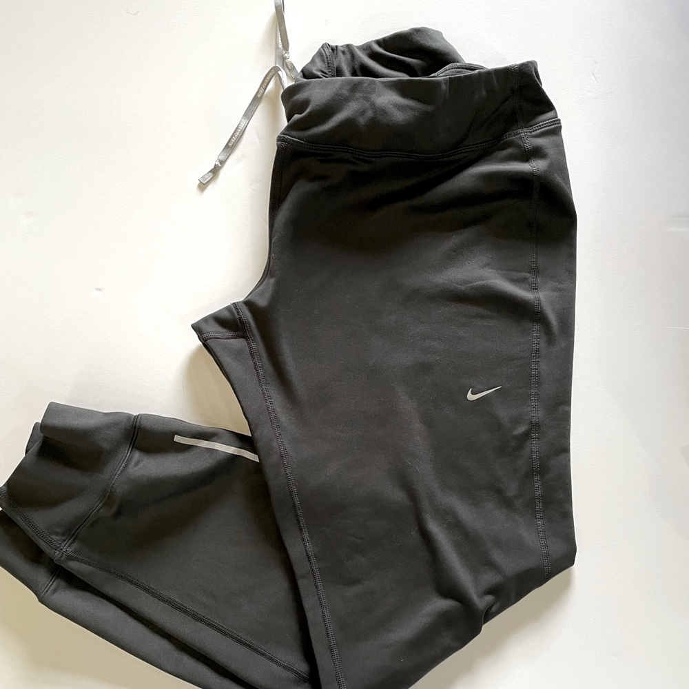 Men’s Nike Dri-Fit joggers/sweat pants size LG